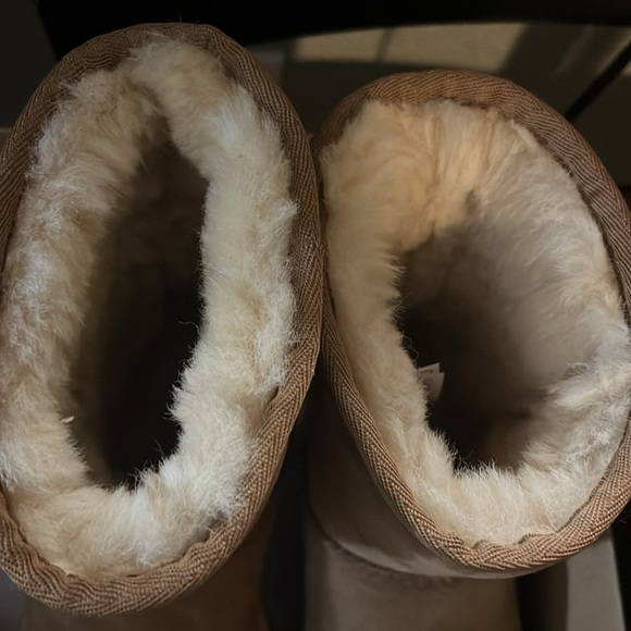 Ugg boots - Picture 6 of 13